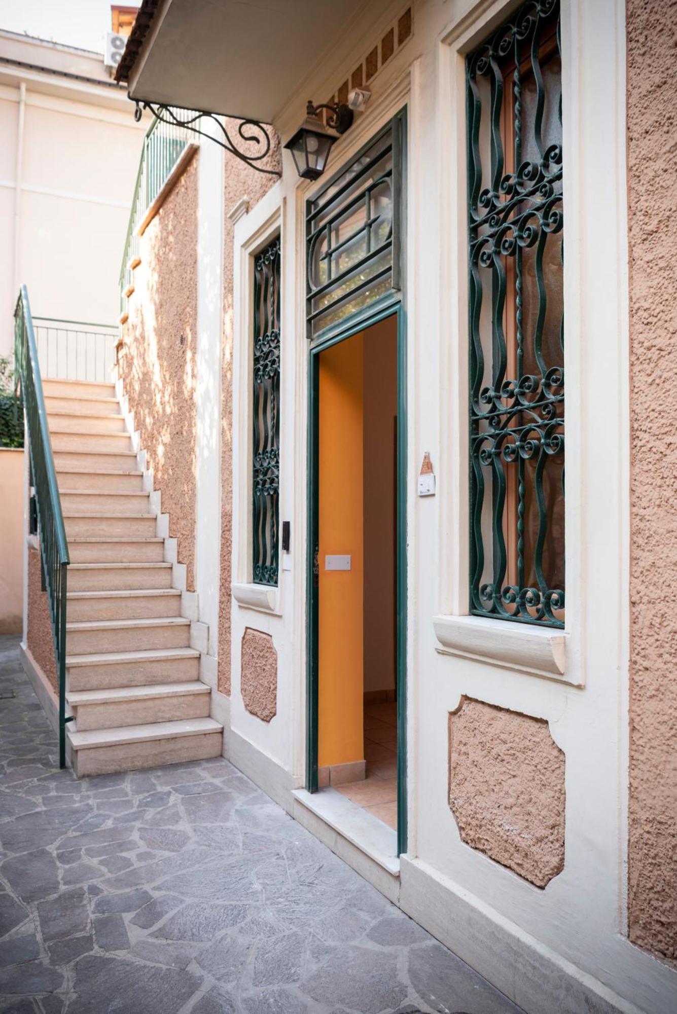 Apart-hotel Lux Of The Vatican Roma